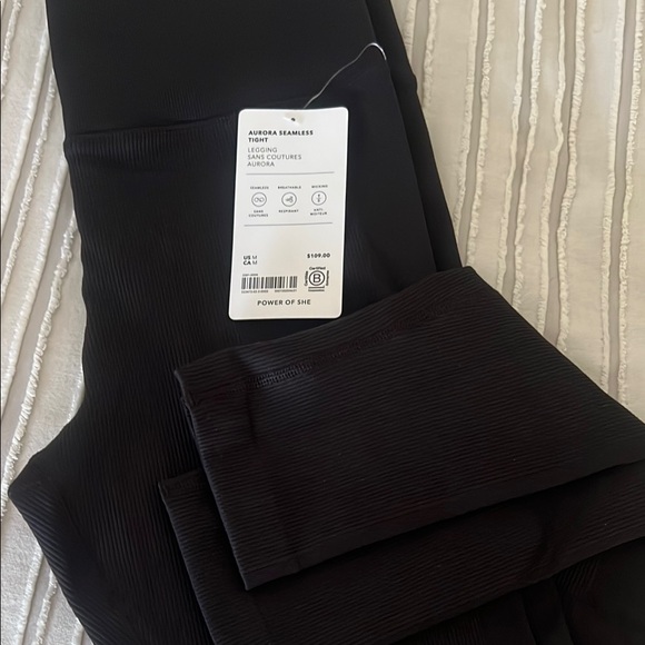 Athleta Pants - Athleta Black Performance Leggings